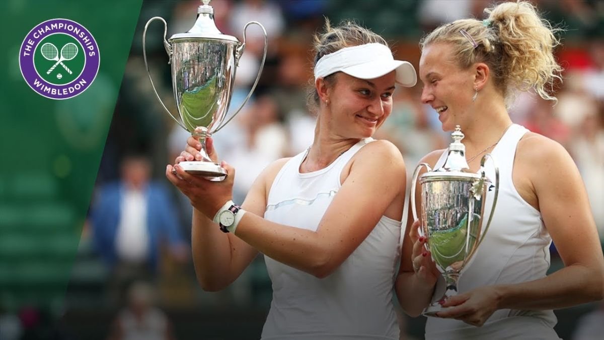 Siniaková and Krejčíková
